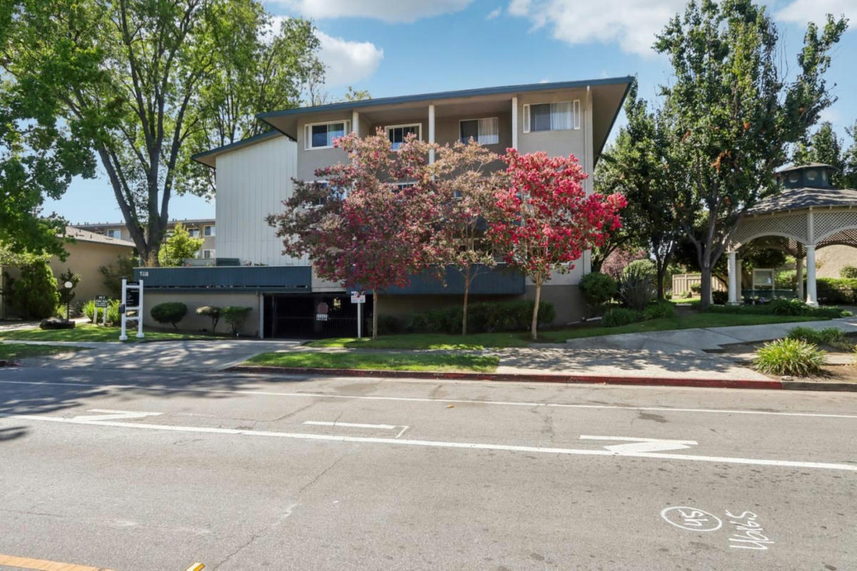 7110 RAINBOW DR APT 17, SAN JOSE, CA 95129, photo 1 of 23