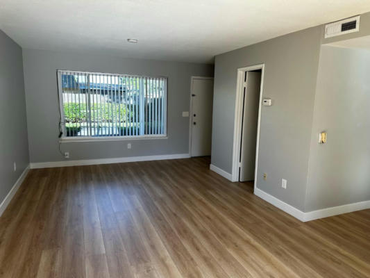 746 W LINCOLN AVE APT 115, WOODLAND, CA 95695, photo 2 of 16